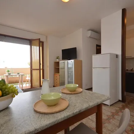 Appartamenti Carina Bibione Exterior foto